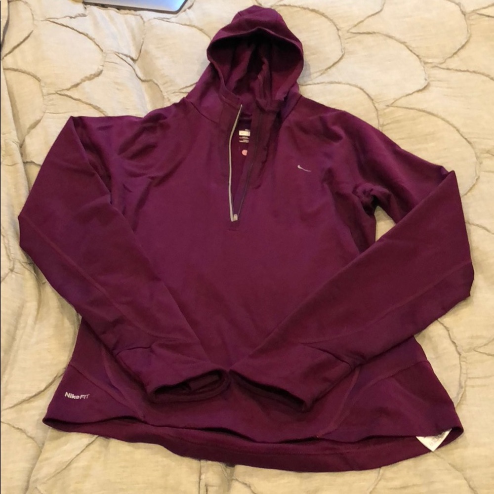 Nike pullover